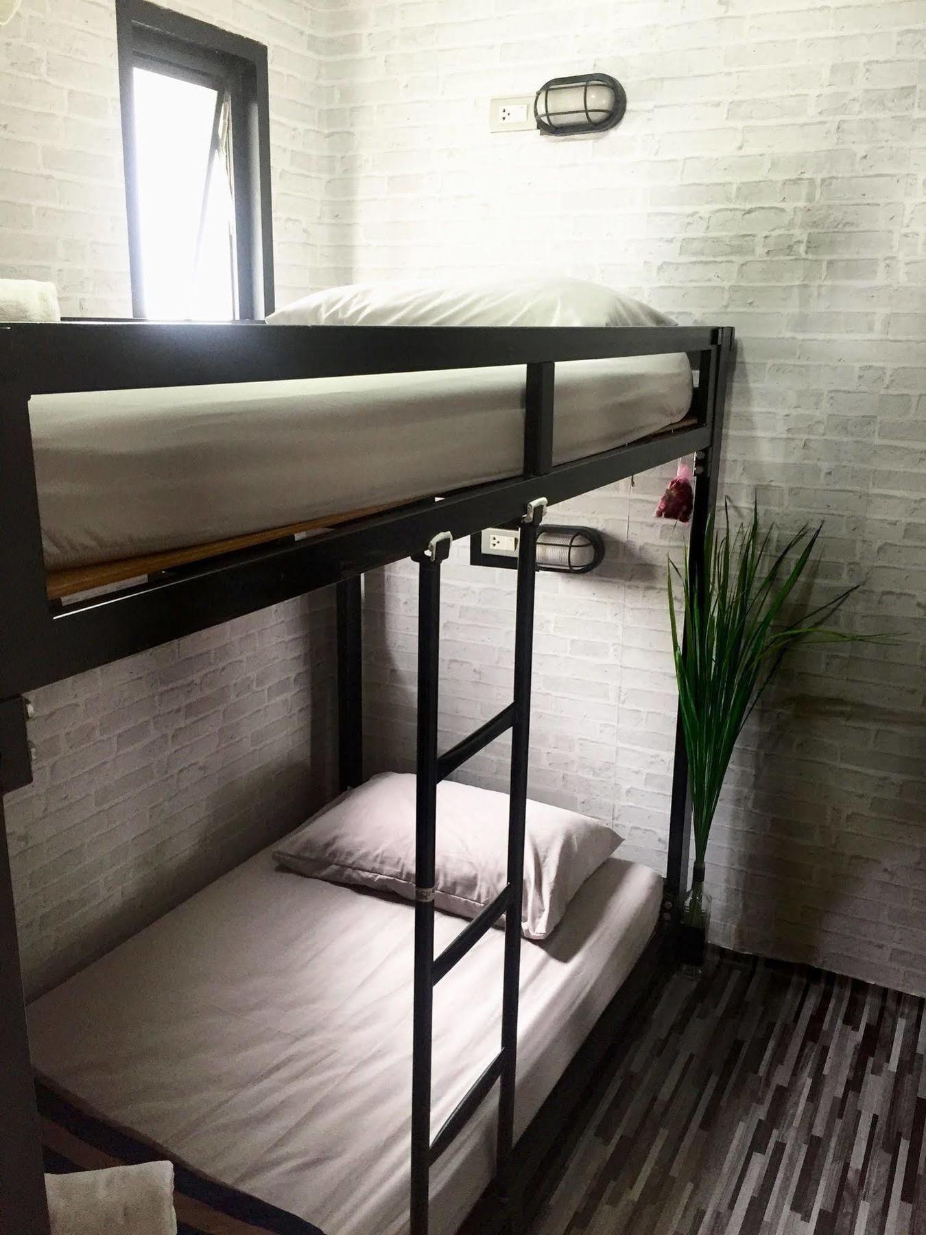 Bed Bangkok Hostel Exteriör bild